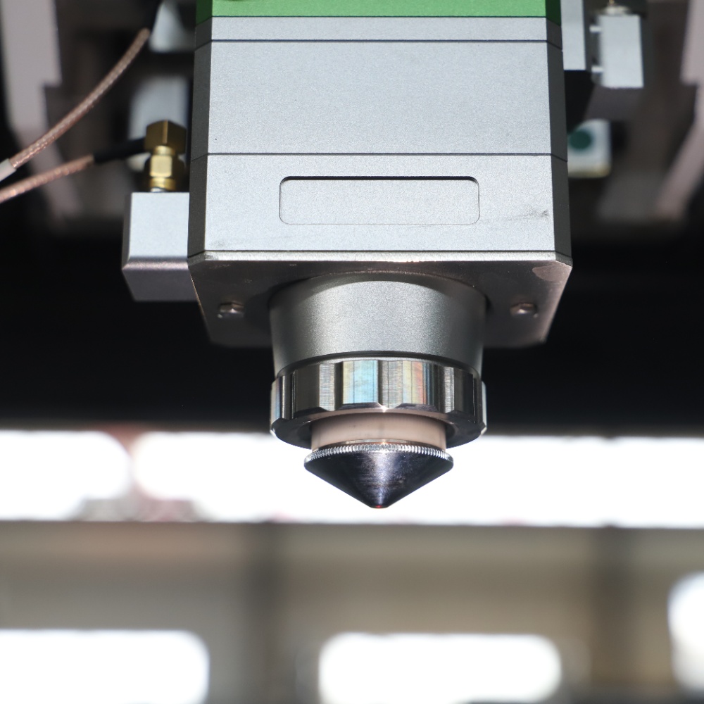 산업용 금속판 스테인리스강 탄소강 절단 CNC 시스템용 - Industrial Laser Systems 리뷰 및 가격